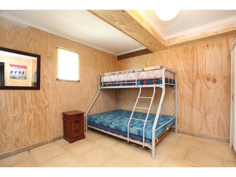 9 Lawson Street, Victor Harbor SA 5211