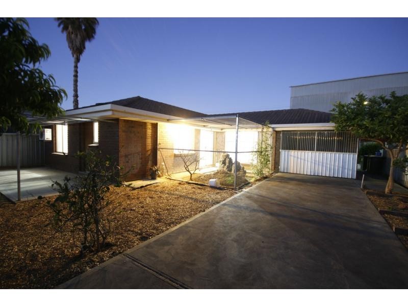 77 Florence Terrace, Rosewater SA 5013