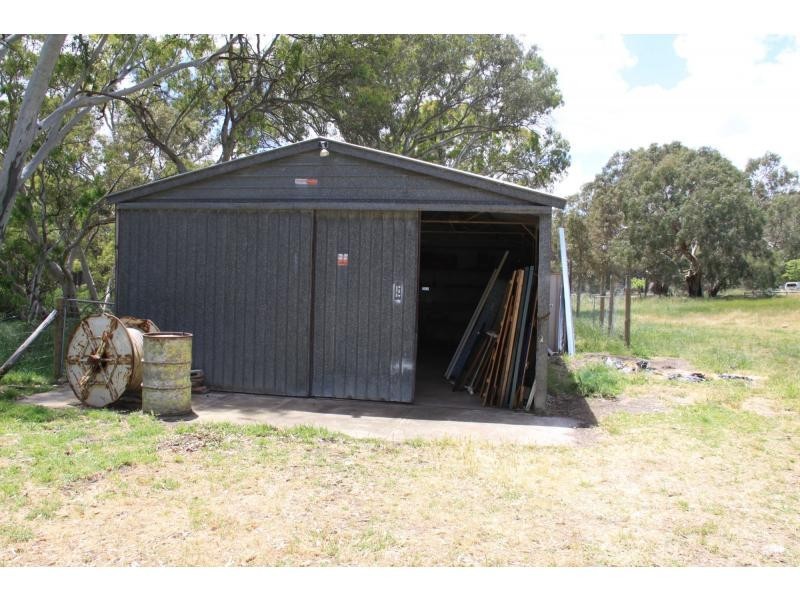 1664 Bull Creek Road, Ashbourne SA 5157