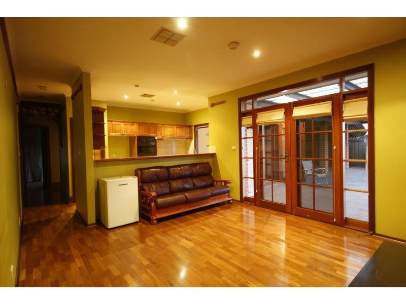 21 Falcon Drive, Parafield Gardens SA 5107