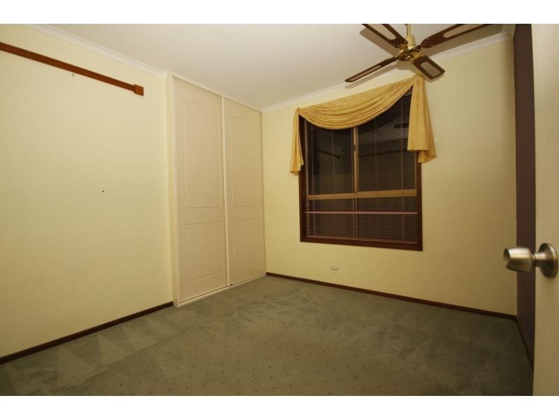 21 Falcon Drive, Parafield Gardens SA 5107