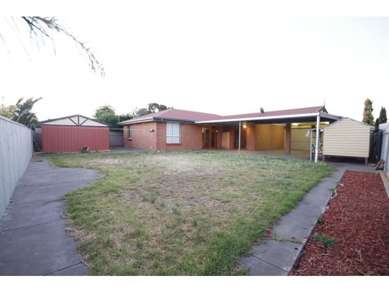 21 Falcon Drive, Parafield Gardens SA 5107