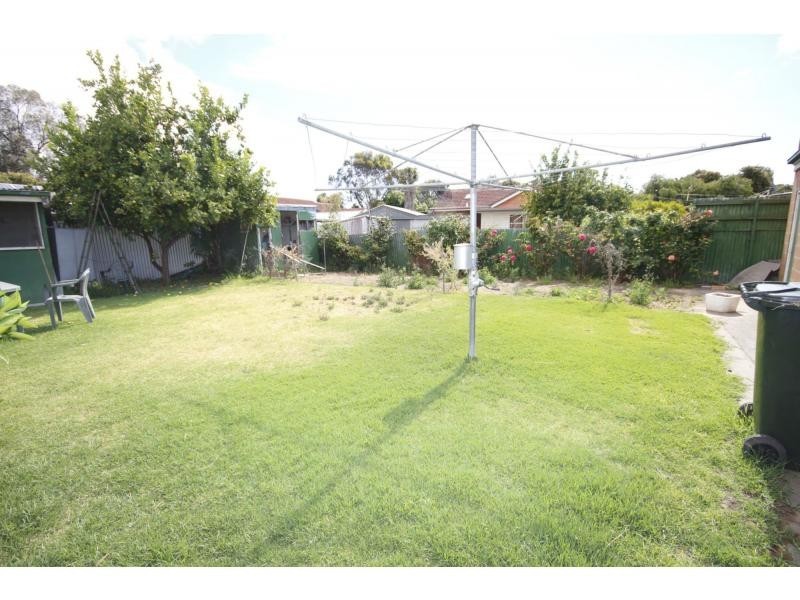 9 Bayer Avenue, Dudley Park SA 5008