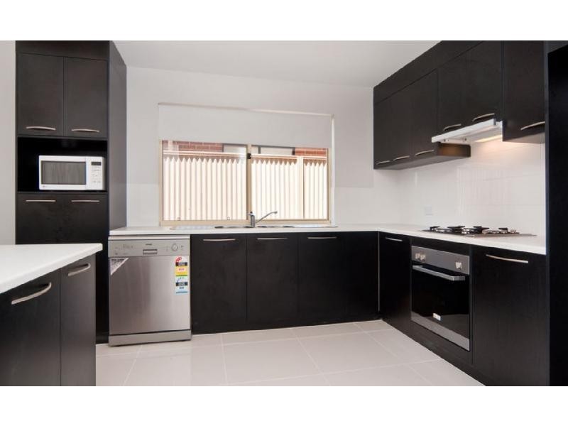 6 Kimberley Street, Mansfield Park SA 5012