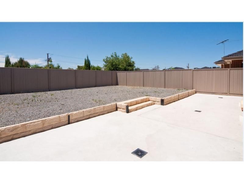 6 Kimberley Street, Mansfield Park SA 5012