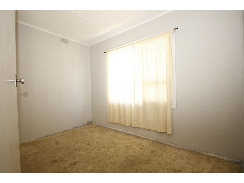 10 Wingfield Road, Wingfield SA 5013