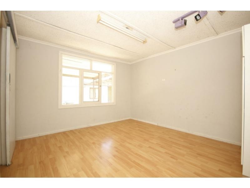 10 Wingfield Road, Wingfield SA 5013