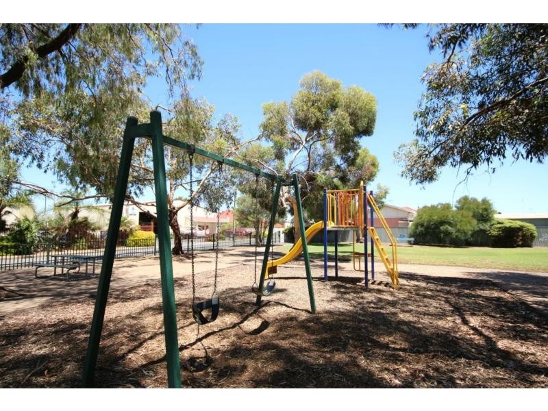 10 Wingfield Road, Wingfield SA 5013