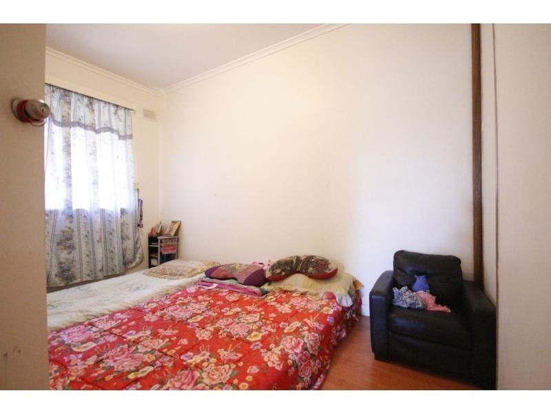 8 Universal Road, Salisbury Downs SA 5108