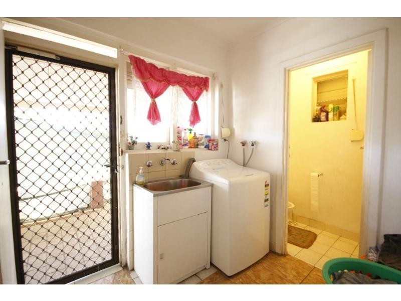 8 Universal Road, Salisbury Downs SA 5108