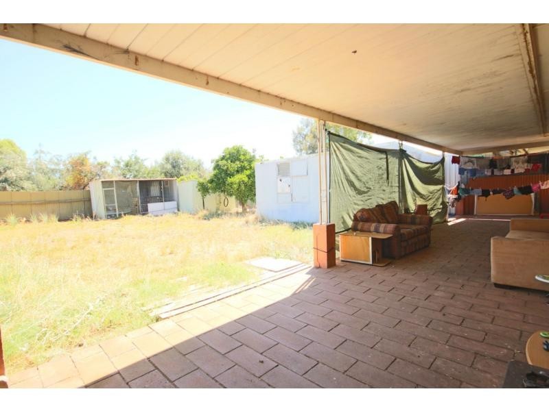 8 Universal Road, Salisbury Downs SA 5108