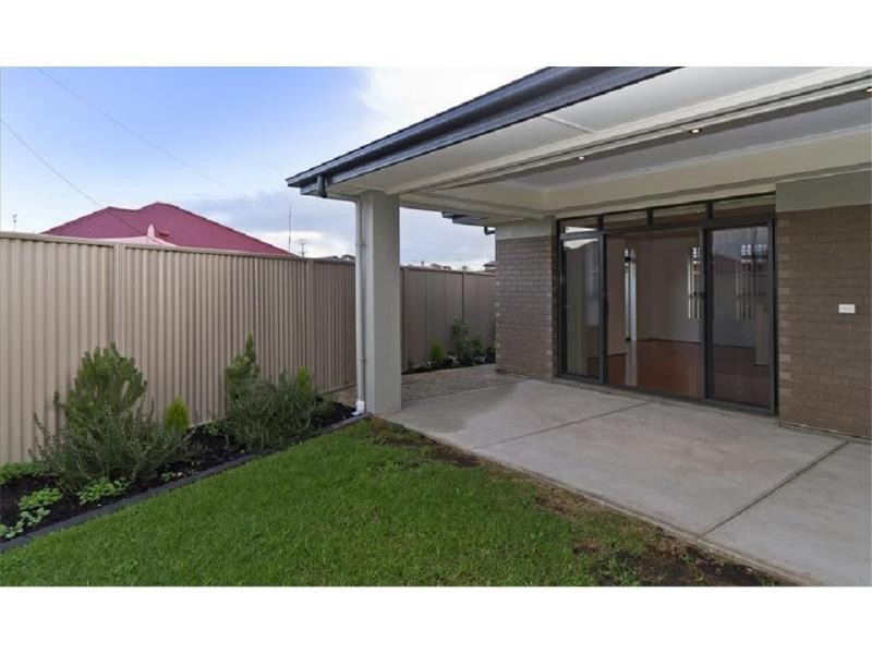 1a Kent Street, Mansfield Park SA 5012