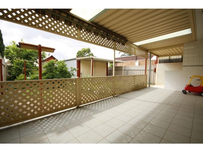 2 Marie Court, Pennington SA 5013