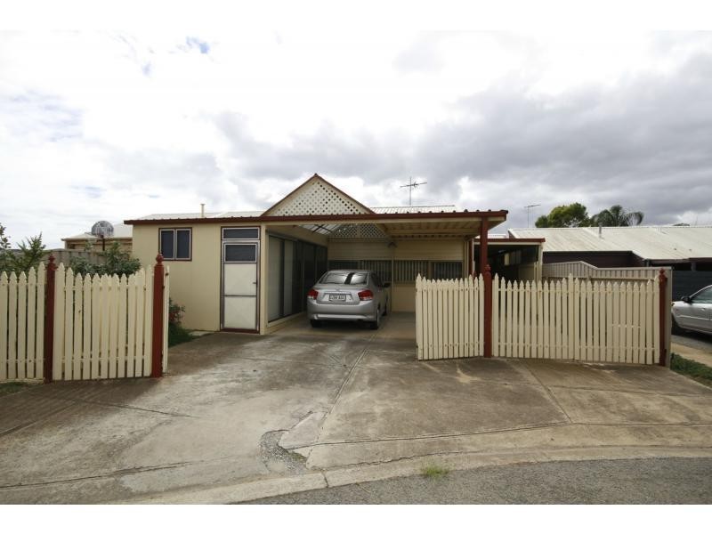 2 Marie Court, Pennington SA 5013