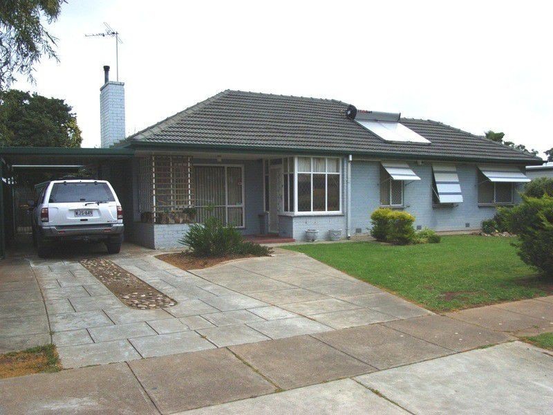 13 Trembath Road, Elizabeth Vale SA 5112