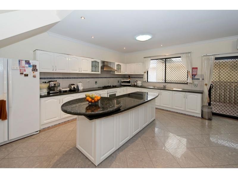 17 Rushworth Street, Blair Athol SA 5084