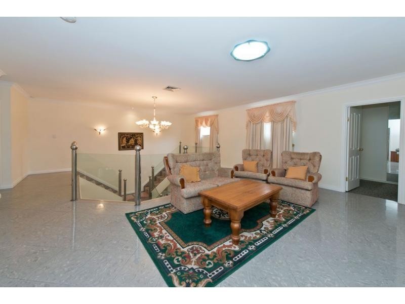 17 Rushworth Street, Blair Athol SA 5084