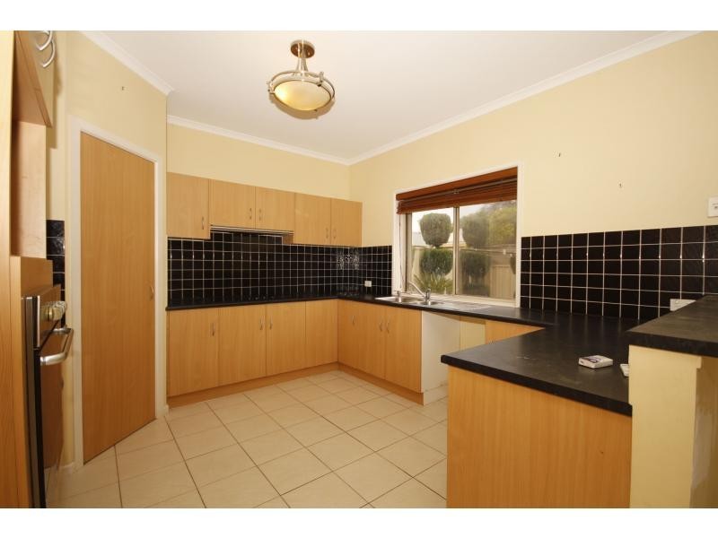 14 HAYMAN Drive, Brompton SA 5007