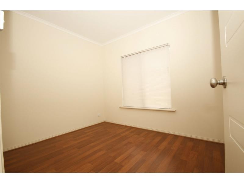 26 Londonderry Crescent, Mansfield Park SA 5012