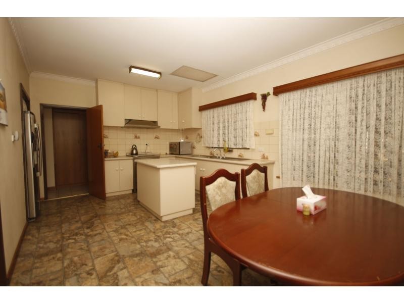 92 Gordon Road, Prospect SA 5082
