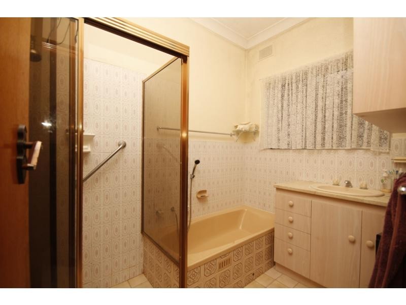 92 Gordon Road, Prospect SA 5082