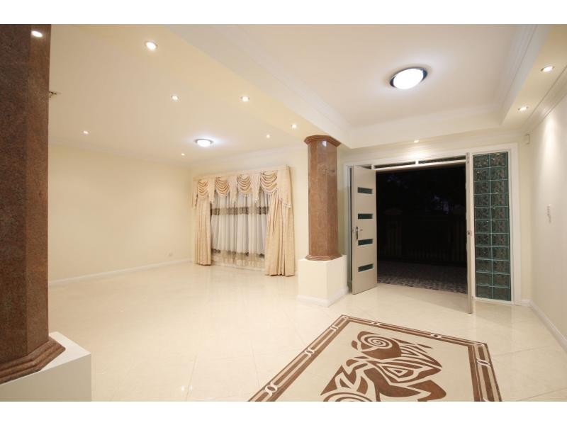 5 Flinders Court, Mawson Lakes SA 5095