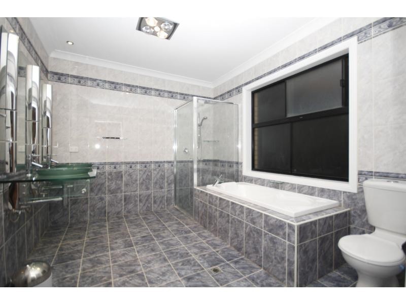 5 Flinders Court, Mawson Lakes SA 5095