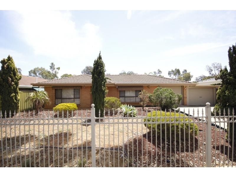 33 Mendez Street, Paralowie SA 5108