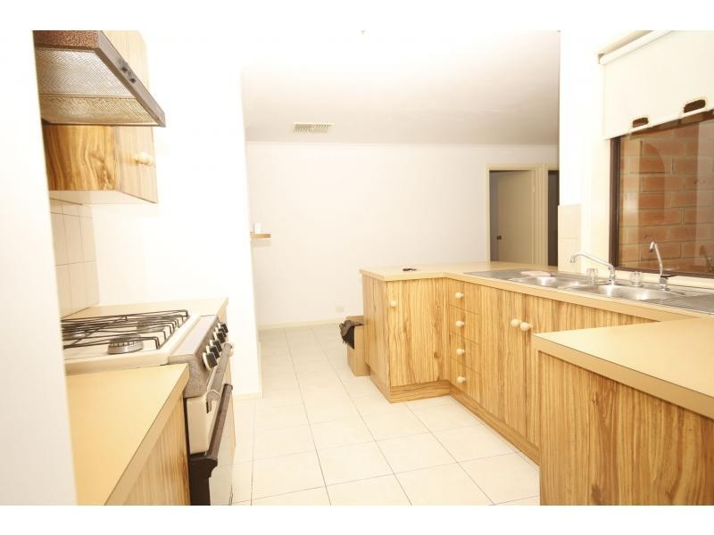 33 Mendez Street, Paralowie SA 5108