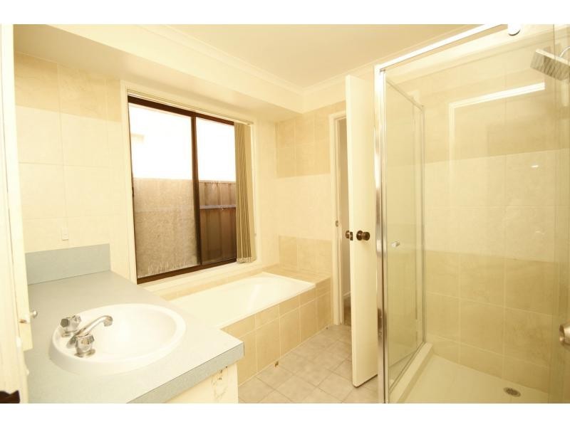 24 Gray Terrace, Rosewater SA 5013
