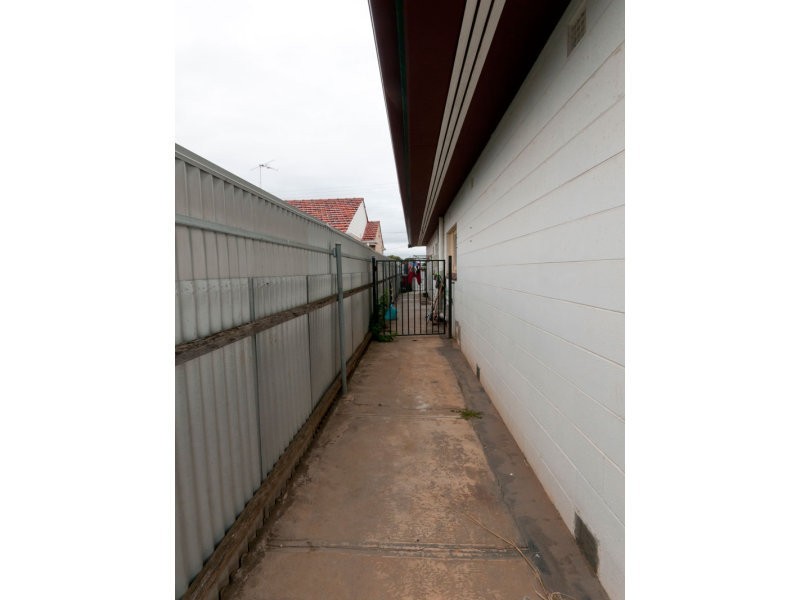 31 Hanson Road, Woodville North SA 5012