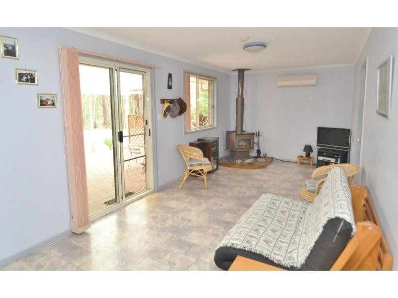 29 Holland Road, The Palms QLD 4570