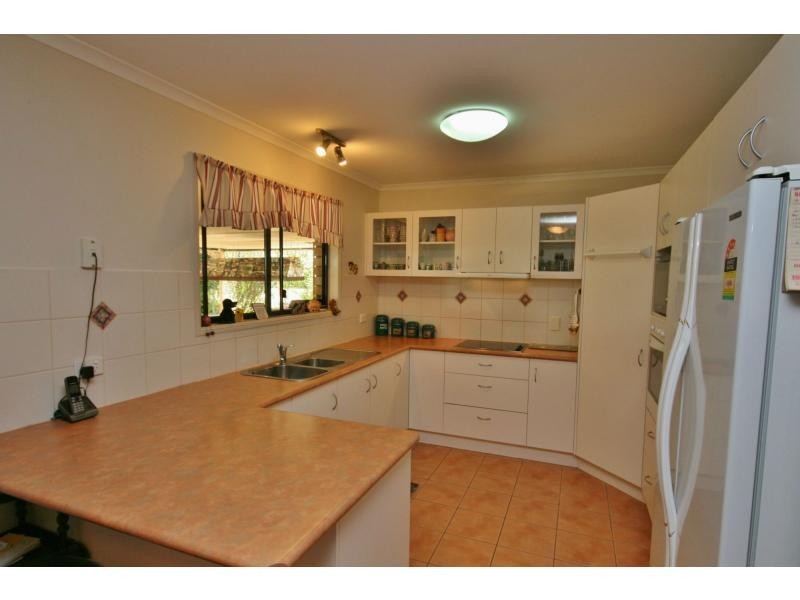 3 Inverary Court, Southside QLD 4570