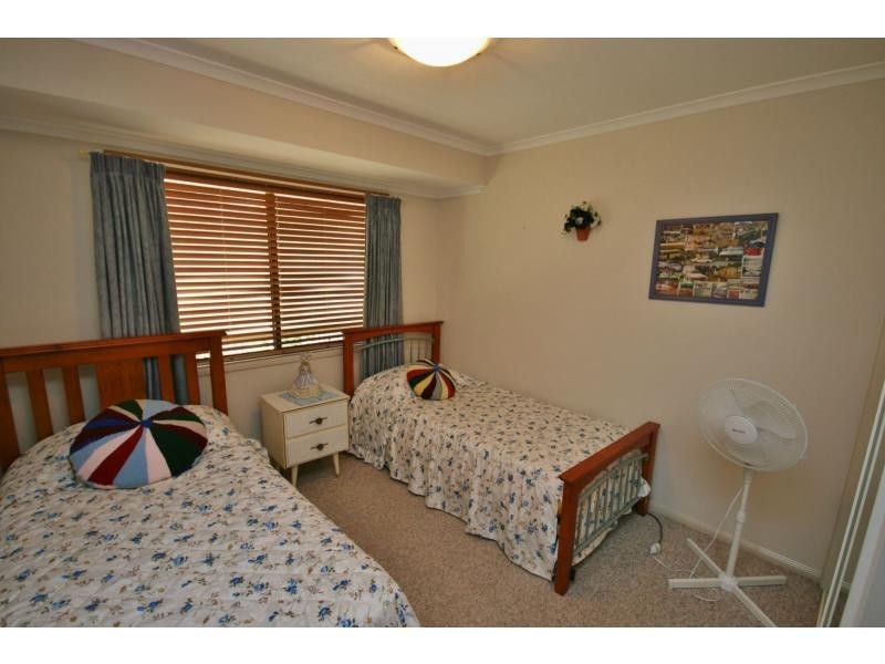 3 Inverary Court, Southside QLD 4570
