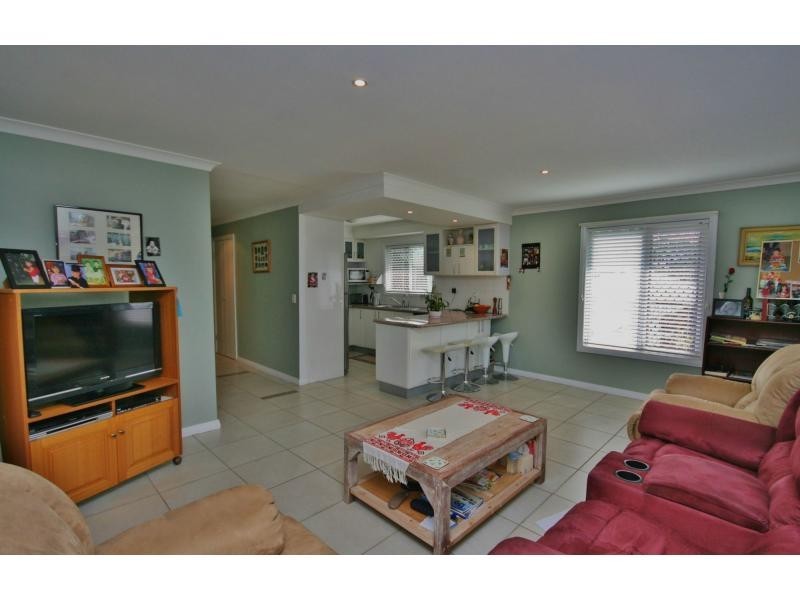 10 Bethongabel Court, Southside QLD 4570