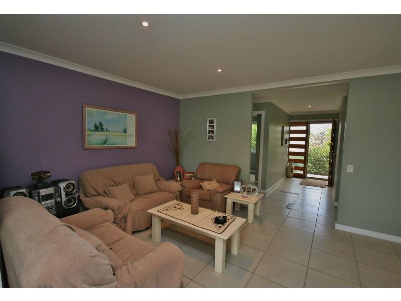 10 Bethongabel Court, Southside QLD 4570