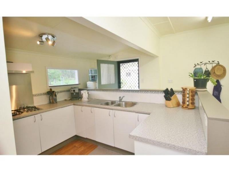 36 Jamie Avenue, Curra QLD 4570