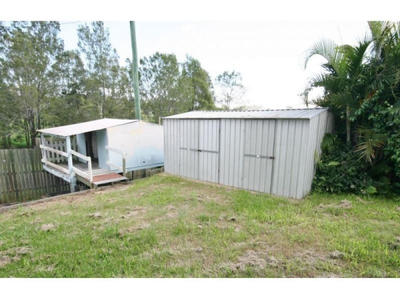 8 McMahon Road, Monkland QLD 4570
