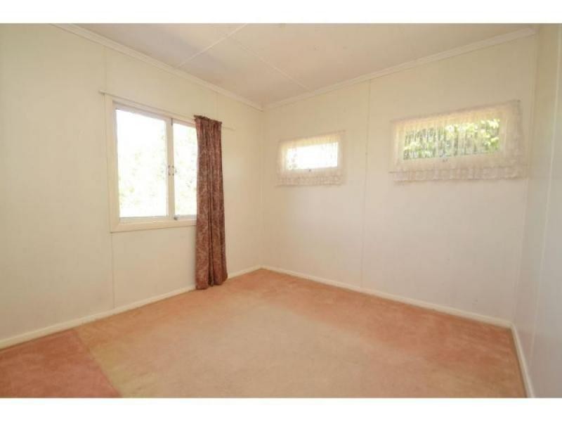 12 Roma Street, Monkland QLD 4570