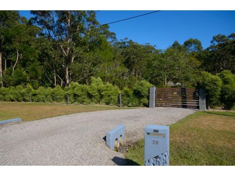 28 Whipbird Place, Doonan QLD 4562