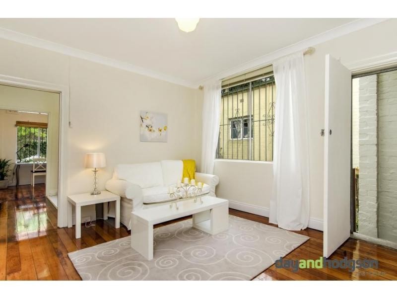 10 Fotheringham Street, Enmore NSW 2042