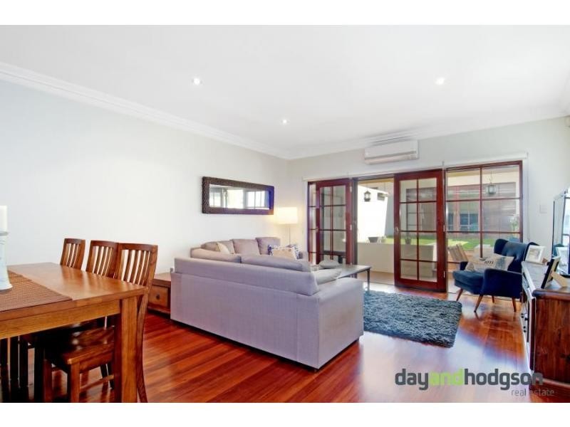 30b Sutherland Street, St Peters NSW 2044