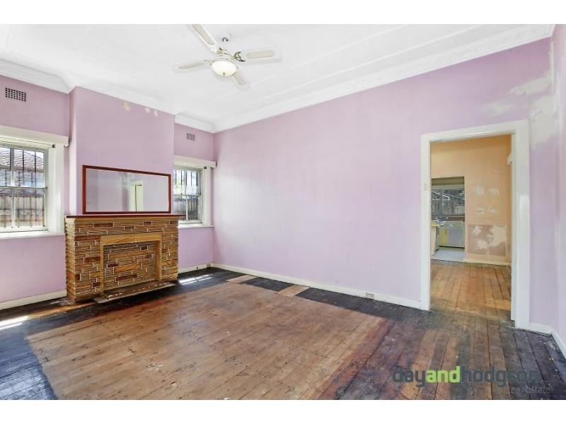 404 Unwins Bridge Road, Tempe NSW 2044