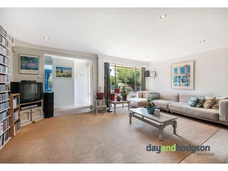 32 Unwins Bridge Road, St Peters NSW 2044