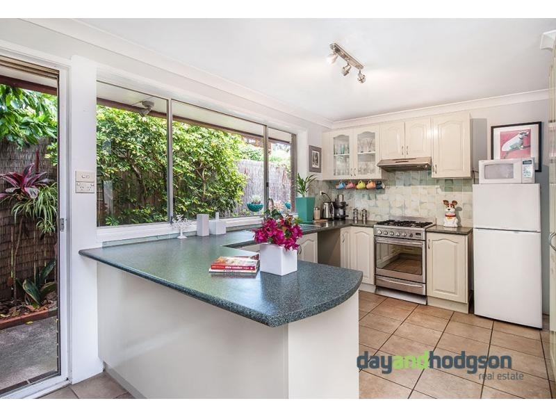32 Unwins Bridge Road, St Peters NSW 2044