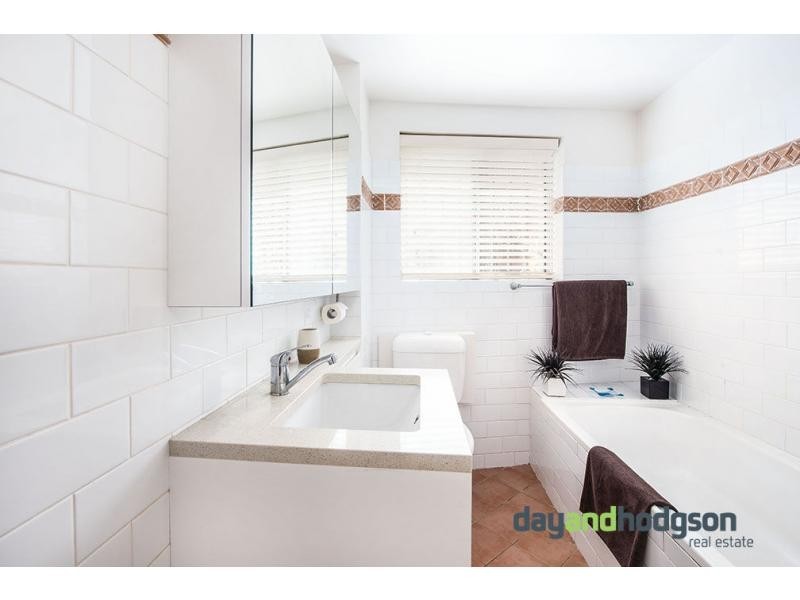 2/364 Livingstone Road, Marrickville NSW 2204