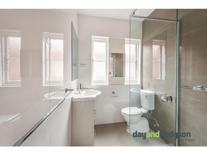 9/123 Old South Head Road, Bondi Junction NSW 2022