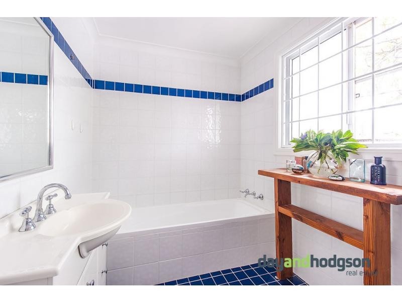 6 Young Street, Tempe NSW 2044