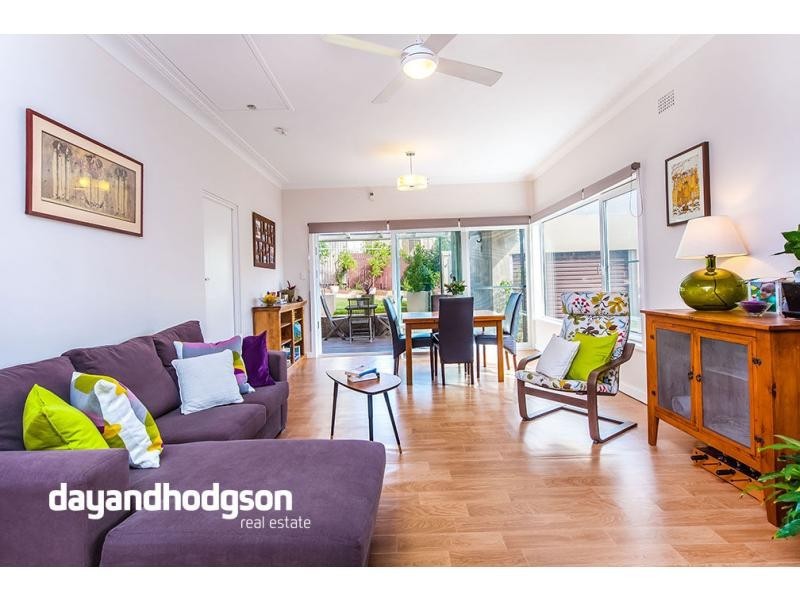 21 Glenview Avenue, Earlwood NSW 2206