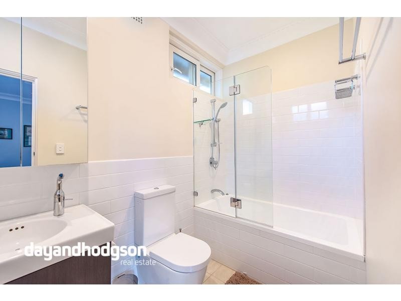 21 Glenview Avenue, Earlwood NSW 2206